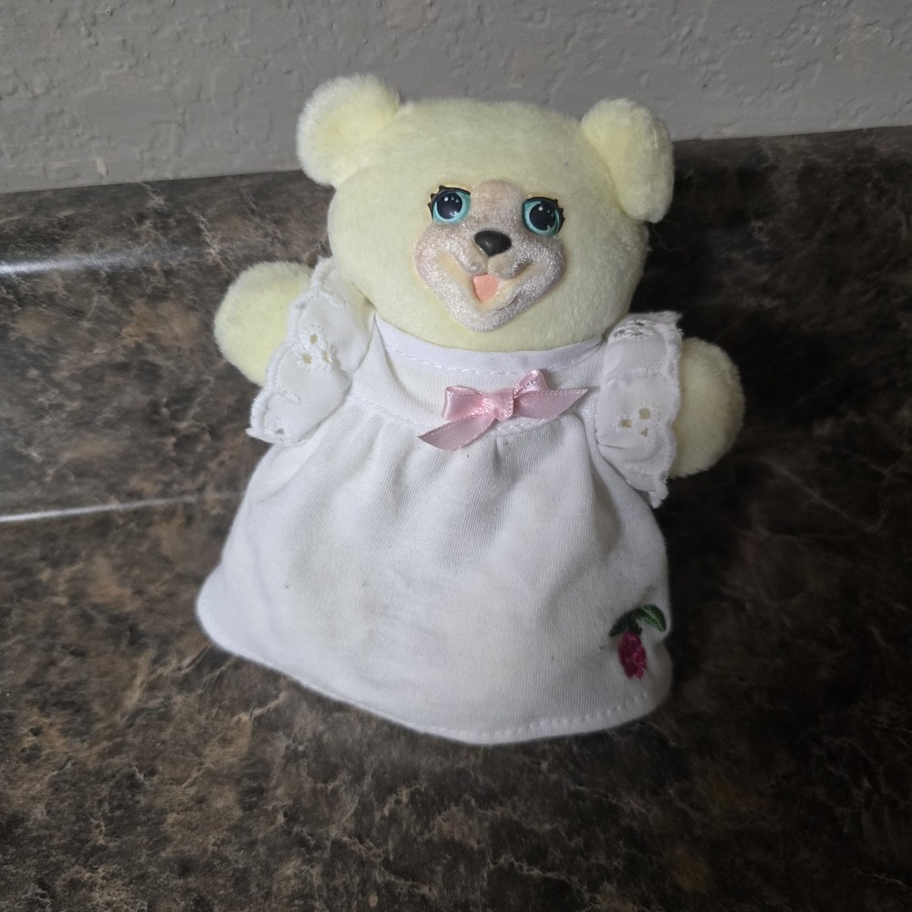 Fisher Price Briarberry Sister Baby Julia Teddy Bear yellow‎ figure toy 1999